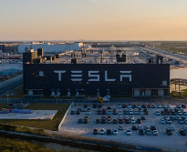 特斯拉上海超级工厂第400万辆整车下线：用时六年时间