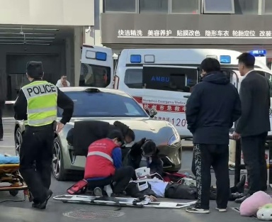 小米回应交付中心发生车祸：处于人驾状态，误把电门当刹车