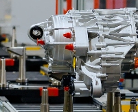 特斯拉上海超级工厂官宣：第500万台电驱系统下线