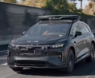 Uber展示Robotaxi：支持L4级自动驾驶，年内运营