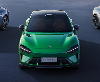 小米汽车发布年度总结：SU7过去一年20万元以上轿车累销第一