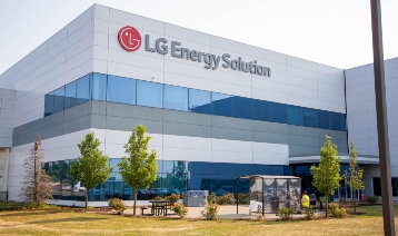 福特“刹车”，LG“受伤”？韩国电池巨头需破解“欧美依赖症”