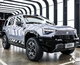 东风新能源年销量突破100万台，东风猛士M817迎万辆里程碑