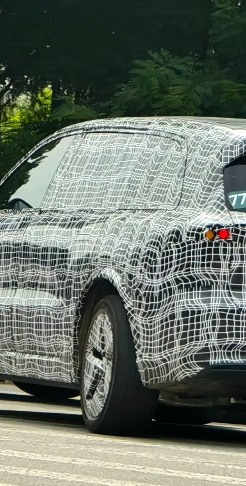 理想的2026：L9不容有失，i9再战纯电？