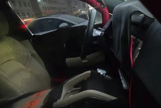 有望明年一季度上市 极氪9S谍照曝光