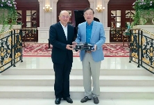 江汽集团董事长项兴初拜访任正非